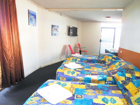 Econo Lodge Rivervale - Kempsey Accommodation 24