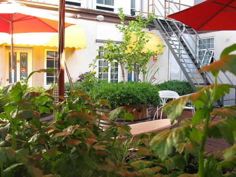 European Hotel - Kempsey Accommodation 9