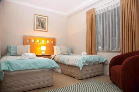 Perth Short Stays - Kempsey Accommodation 3