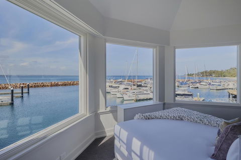 Anchorage Port Stephens - Kempsey Accommodation 22