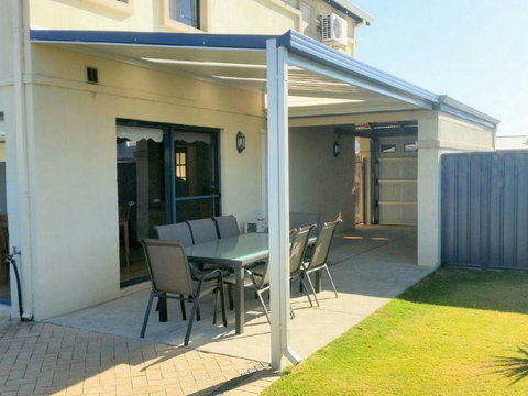 Palm Beach Manor - Kempsey Accommodation 12