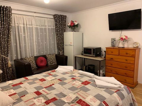 Ascot Comfort - Kempsey Accommodation 8