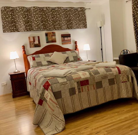 Ascot Comfort - Kempsey Accommodation 0