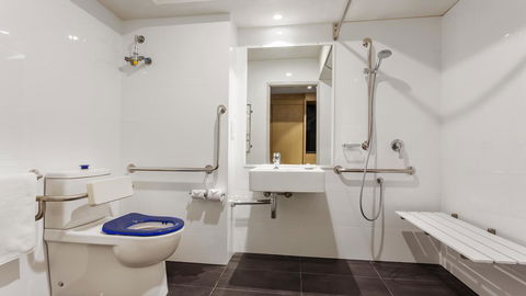 Holiday Inn Perth City Centre, An IHG Hotel - Kempsey Accommodation 27
