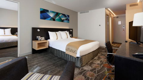 Holiday Inn Perth City Centre, An IHG Hotel - Kempsey Accommodation 21