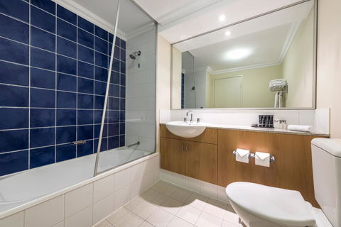 Oaks Perth Hotel - Kempsey Accommodation 1