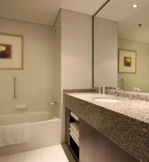 Residence On Langley Park - Kempsey Accommodation 4