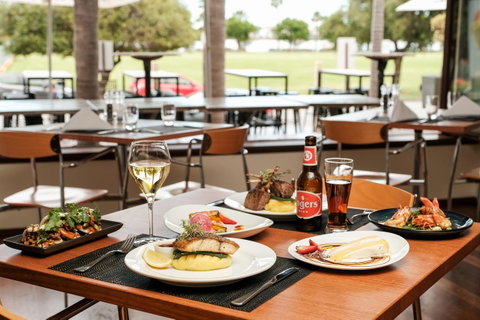 Crowne Plaza Perth, An IHG Hotel - Kempsey Accommodation 44