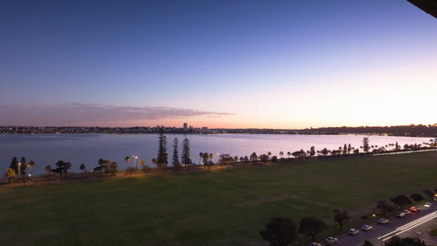 Crowne Plaza Perth, An IHG Hotel - Kempsey Accommodation 1