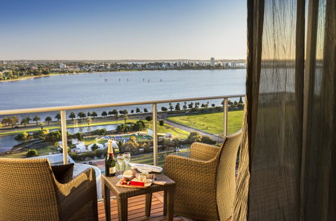 Fraser Suites Perth - Kempsey Accommodation 1