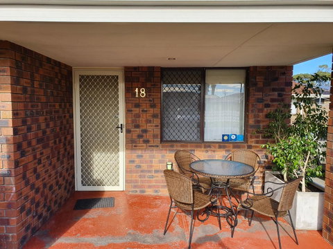 Ocean Beach Chalet 18 - Kempsey Accommodation 14
