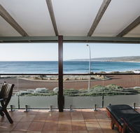 Canal Rocks Beachfront Apartments - Kempsey Accommodation