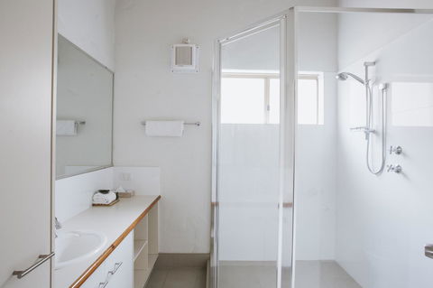 Canal Rocks Beachfront Apartments - Kempsey Accommodation 1