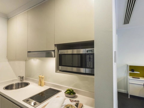 Citadines St Georges Terrace - Kempsey Accommodation 6