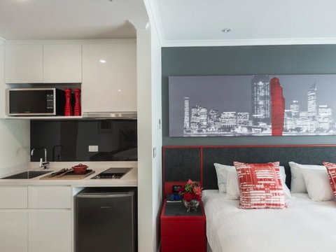 Citadines St Georges Terrace - Kempsey Accommodation 5