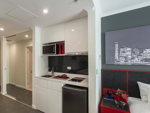 Citadines St Georges Terrace - Kempsey Accommodation 4