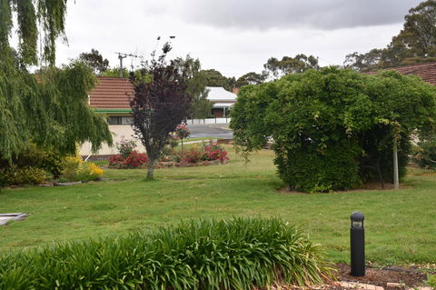 Mount Barker Valley Views Motel & Chalets, Western Australia - Kempsey Accommodation 18