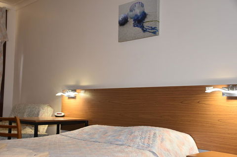 Mount Barker Valley Views Motel & Chalets, Western Australia - Kempsey Accommodation 44