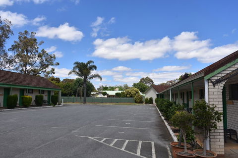 Mount Barker Valley Views Motel & Chalets, Western Australia - Kempsey Accommodation 12