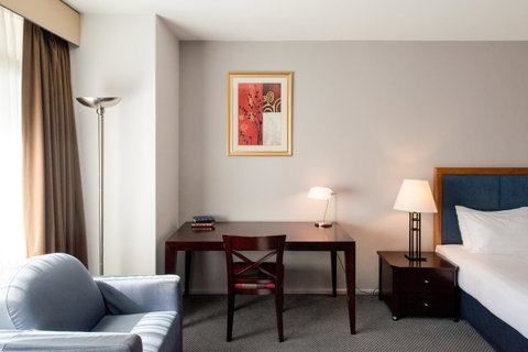 Seasons Of Perth - Kempsey Accommodation 6