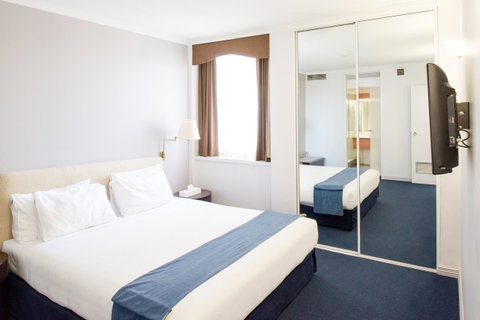 Seasons Of Perth - Kempsey Accommodation 9
