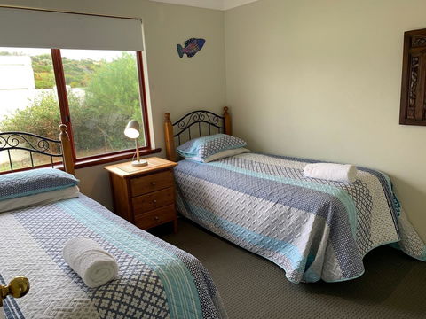 Beachside Prevelly Villas - Kempsey Accommodation 30