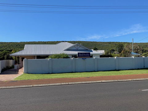 Beachside Prevelly Villas - Kempsey Accommodation 7