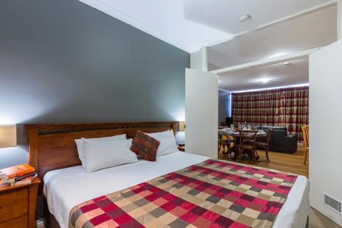 Mont Clare Boutique Apartments - Kempsey Accommodation 5