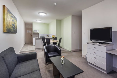 Comfort Inn & Suites Goodearth Perth - Kempsey Accommodation 10