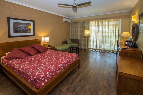 The Continental Hotel - Kempsey Accommodation 1