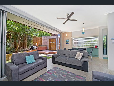 Crescent Head Spa Villa - Kempsey Accommodation 13