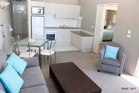 Mollymook Cove Apartments - Kempsey Accommodation 22