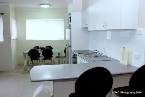 Mollymook Cove Apartments - Kempsey Accommodation 24