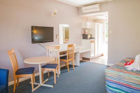 Kempsey Rose Motor Inn - Kempsey Accommodation 25