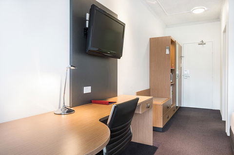Metro Hotel Miranda - Kempsey Accommodation 11