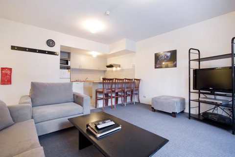 Lantern 1 Bedroom Balcony With Panoramic View - Kempsey Accommodation 24
