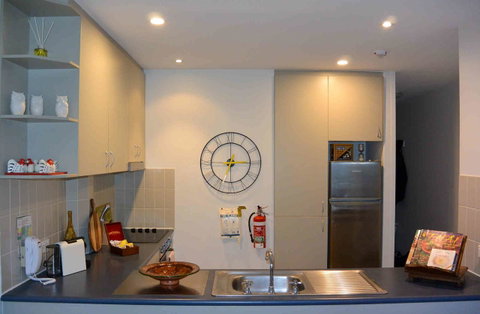 Lantern 1 Bedroom Balcony With Panoramic View - Kempsey Accommodation 3