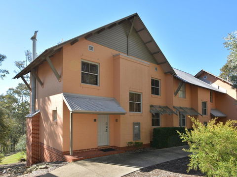 Villa 2br Prosecco Villa Located Within Cypress Lakes Resort - Kempsey Accommodation 16