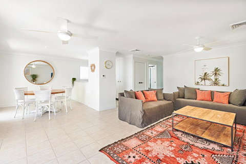 The Lord Byron - Kempsey Accommodation 12