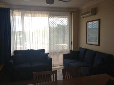 Oxley Cove Holiday Apartment - Kempsey Accommodation 13