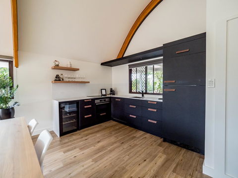 Waves Byron Bay - Kempsey Accommodation 12