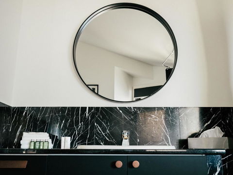 Waves Byron Bay - Kempsey Accommodation 16