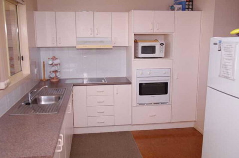 Bellhaven 2, 17 Willow Street - Kempsey Accommodation 0