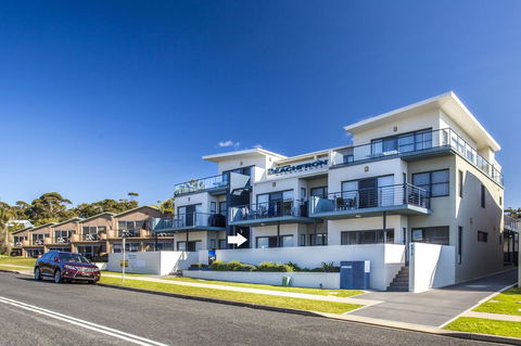 Beachfront 2 - Kempsey Accommodation 4