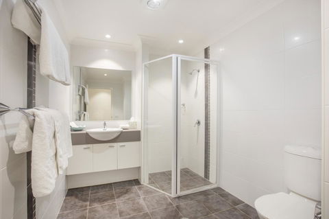 Beachfront 2 - Kempsey Accommodation 18