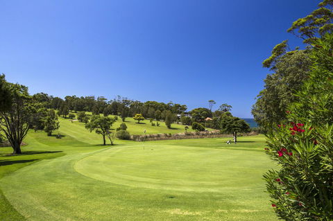Beachfront 2 - Kempsey Accommodation 1