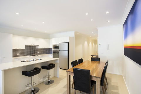 Beachfront 2 - Kempsey Accommodation 8