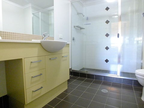 Pacific Marina Apartments - Kempsey Accommodation 7