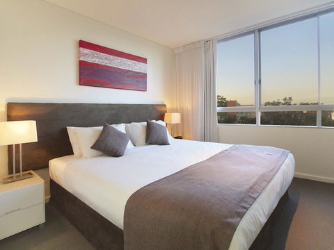 Oaks Nelson Bay Lure Suites - Kempsey Accommodation 13