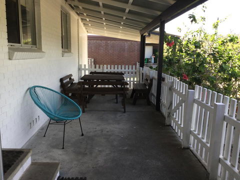 Hat Head Beach Cottage 1 - Kempsey Accommodation 3